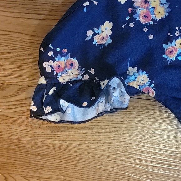 Girl's Flutter Sleeve Dress - Picture 5 of 6